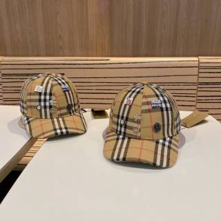 버버리 볼캡 모자 레플리카